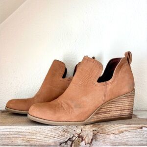 Toms Brown Wedge Ankle Booties 8